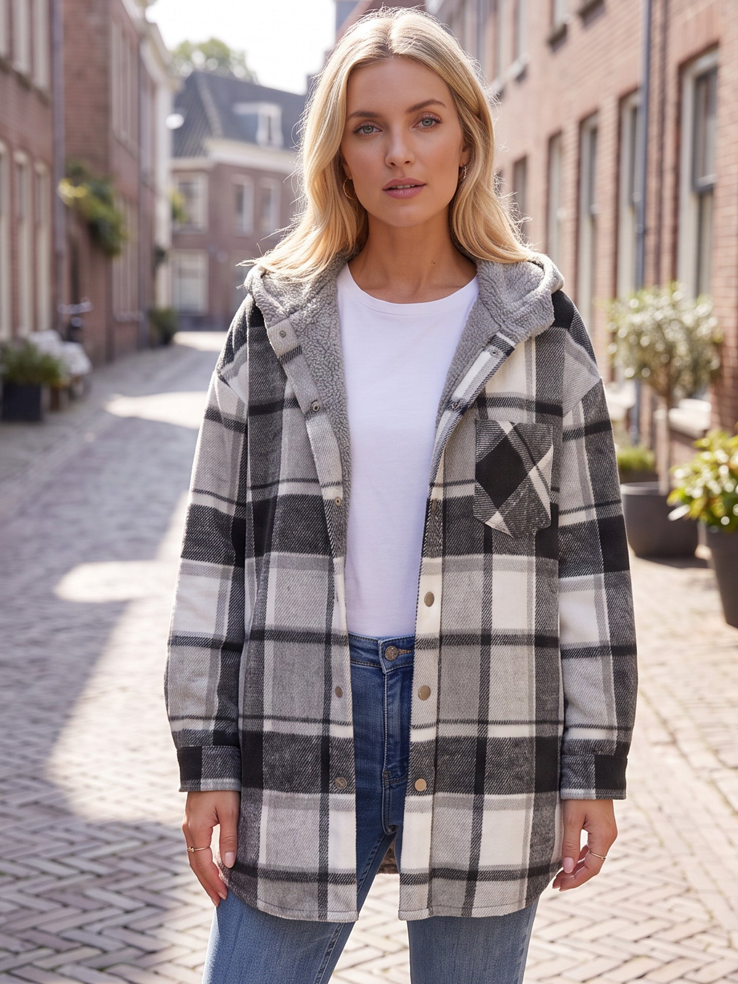 🎉 Last Day Promotion-55% OFF 🧸 Women’s Classic Cozy Plaid Hooded Jacket